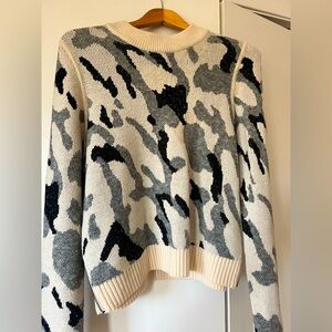 Veronica Bears camo sweater